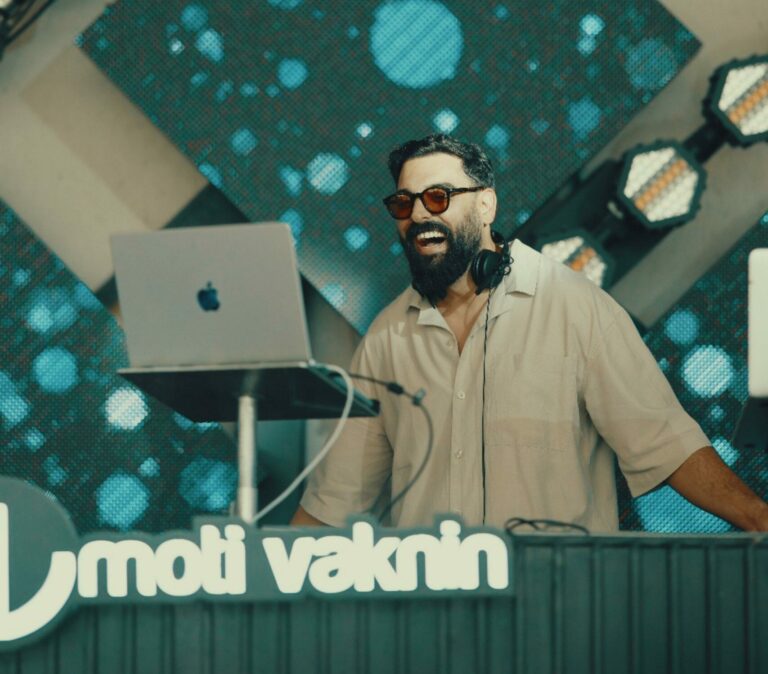 DJ מוטי וקנין