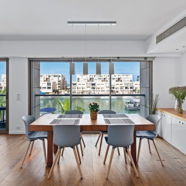 PARASOLY עמיחי אלון