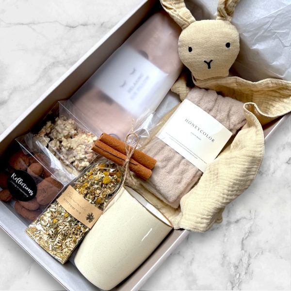 הדר יולי Reflections